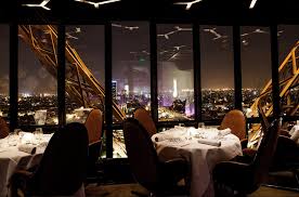 Dinner At Restaurant Le Jules Verne Paris Tour Eiffel Paris Restaurants Tour Eiffel