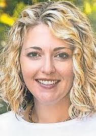 Laurie Fullerton's Instagram, Twitter & Facebook