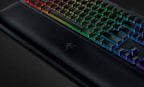 Hey guys, i just bought a razer blade (early 2016 edition i believe). The Layout Of The Keyboard Is Ideal For Games With First Person Shooter And Multiplayer Online Battle Arenas Razer Blackwidow Keyboard Razer