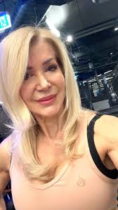 You’ll never be 100% ready to start. However even 10% is enough to begin.  Walk through the gym doors or do ten squats and ten wall push ups at home  and that’s enough., Now you’re