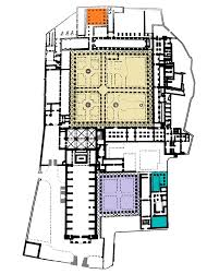 Dopo il grande successo degli anni passati, sono ripartite martedì sera le visite guidate alla chiesa, al chiostro e al giardino di santa chiara. Chiostri Di Santa Chiara Wikipedia