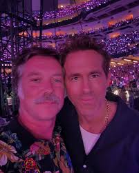 Jorn, Viva (Siegfried not really) and I went to see Taylor Swift yesterday  in New Orleans. The show was absolutely spectacular and I am in awe of her  as a performer. What