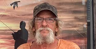 Hurricane Delta aims for 'devil's playground'