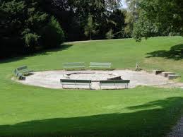 The rieterpark is zurich's largest and most impressive landscape garden and is located in the zurich enge area of the city, not far from lake zurich. Spielplatz Rieterpark Scheideggstrasse Zurich Spielplatz Portal