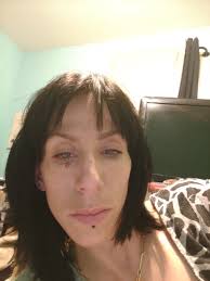 Amanda Doucet's Instagram, Twitter & Facebook