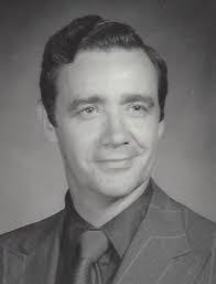 Travis Sisk's Instagram, Twitter & Facebook