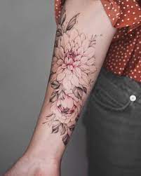 Turn On The Notifications For Daily Updates Tag Someone Who Like The Art Of Tattooing Dahlia Tatouage Tatouage Floral Tatouage