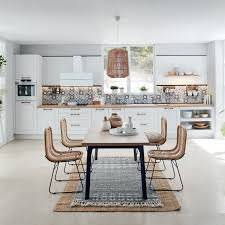 20 Nouvelles Cuisines Au Design Allechant Cuisine En Longueur Comment Amenager Une Cuisine Cuisine Ouverte Salle A Manger