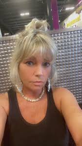 New to area and seeking friendships