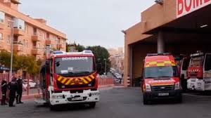 Tienda de parches, insignias, emblemas, distintivos de bomberos, militaria y policía. Nuevos Vehiculos Parque De Bomberos Almeria