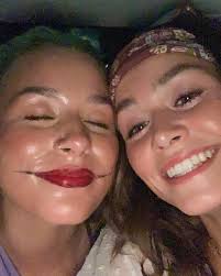 Claire Hendren (@claire.hendren) • Instagram photos and videos