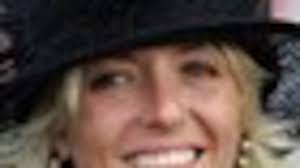 Peggy Bourne's Instagram, Twitter & Facebook