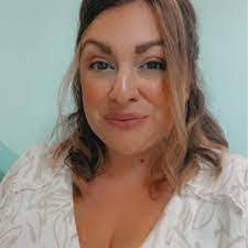 Janell Miles's Instagram, Twitter & Facebook