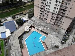 Pelangi indah is getting old.i have seen many area haven't maintain in good condition? Condo For Sale At Pelangi Indah Jalan Ipoh For Rm 375 000 By Jovin Lin Durianproperty
