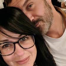 Has anyone successfully kept Viator tours booked?