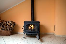 They offer a full flame presentation and typically come with an expansive glowing ember bed to give the illusion of real wood embers dying in a fire. The Dangers Of Wood Burning Stoves And Fireplaces For People With Copd
