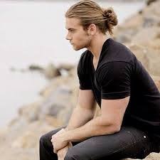 Pin By Dakota Roberts On Brock O Hipster Haircuts For Men Hipster Haircut Brock Ohurn