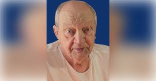 Mary Younce's Instagram, Twitter & Facebook