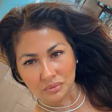 Abigail Z. Freer (@abby.zamora.79) • Facebook