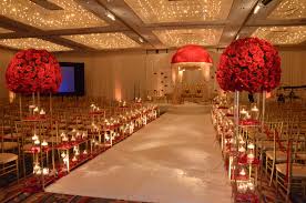 Wed101 Chicago Wedding Venues Doubletree Hotel Oak Brook 685 Chicago Wedding Ven Indian Wedding Venue Wedding Ceremony Decorations Wedding Decorations