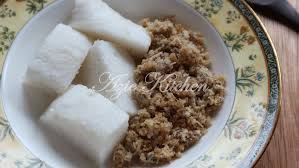 Kelapa sebiji digoreng tanpa minyak sehingga keperangan. Nasi Impit Dengan Sambal Kelapa Ikan Azie Kitchen