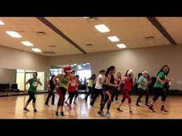 run run rudolph kelly clarkson zumba fitness w megan youtube zumba workout zumba dance cardio