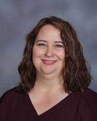 Alison Snow's Instagram, Twitter & Facebook