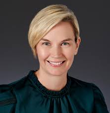 Raley's promotes Jen Warner to president of namesake operating division