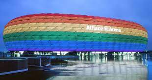 The allianz arena's entire external area and roofing can be lit up in various colours. Allianz Today We Celebrate The Christopher Street Day Lgbt Pride By Lighting Up The Allianz Arena In Rainbow Colors B W 9 30 11 30 Pm Cet If You Are In Munich Check It Out