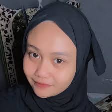 awak tak cuba tanya kee terus kat mak dia kenapa dorang post qr mak dia ?  banyak benda yang kita mungkin taktahu , tapi kita takboleh nak terus cakap  “ mak dia