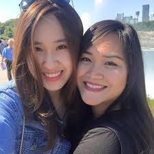 Sung Eun Kim and Minh Thu Truong's Wedding Website