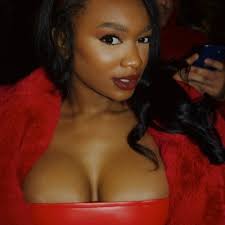 Emma McCutchen (@emma_mccutchen)