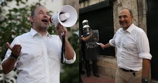 22 hours ago · ο καρδιολόγος φαίδων βόβολης είναι ο άνθρωπος που οργάνωσε την διαμαρτυρία των αντιεμβολιαστών στο σύνταγμα. G2ko89zfdwrdpm