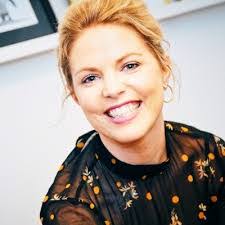 Andrea Hird's Instagram, Twitter & Facebook