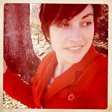 Courtney Sprayberry (@Periwinklerina)