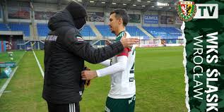 Currently, piast gliwice rank 4th, while śląsk wrocław hold 6th position. Wks Slask Wroclaw Sa