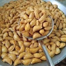 Ada karipap biasa, karipap mini dan juga karipap pusing. Karipap Mini 100biji Shopee Malaysia