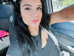 Who is a good female massage therapist in Boca?