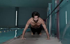 O γιώργος καράβας είναι το νέο μέλος της οικογένειας του gntm! Giwrgos Karabas O Ka8enas Mporei Na Alla3ei Tropo Zwhs Arkei Na Exei Ypomonh Sthn Arxh Andro