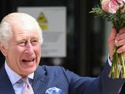 King Charles returns to public work with a visit to a London cancer center 