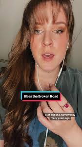 Amanda Crotty's Instagram, Twitter & Facebook