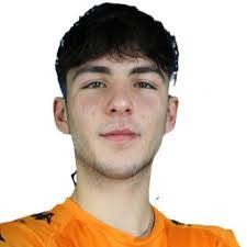 Alex Masi's Instagram, Twitter & Facebook