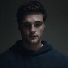 Nate And Cal At The Police Station Episode 5 Hbo Euphoria Euphoriahbo Hboeuphoria Series Kissing Booth Future Boyfriend Hbo Go