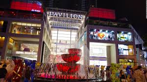 Our first meeting with kuala lumpur (kl) in malaysia was back in the ´stone age´of 2005, and i must admit we did not like the city back then! Kuala Lumpur Shopping 10 Best Places For A Bargain Cnn Travel