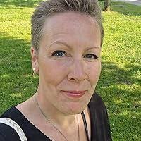 Christina Schiller's Instagram, Twitter & Facebook