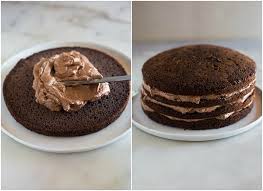 Working quickly, spread all of the whipped fudge filling evenly over the top of the. Chocolate Cake With Chocolate Mousse Filling Tastes Better From Scratch