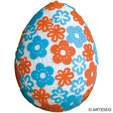 Bricolage fete de paques : Fabriquer Un Oeuf De Paques Geant En Papier Mache Idees Conseils Et Tuto Paques