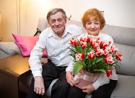 Геннадий кернес (харьковский городской голова). Gennadij Kernes Pozdravil Semyu Harkovchan S Brilliantovoj Svadboj Foto Redpost