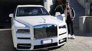 Celebrity net worth estimates ronaldo's net worth at around $450 million. Cristiano Ronaldo S Outrageous Salary At Juventus Revealed