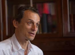 Spanish minister bids Cuba farewell after visiting biotechnology center